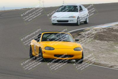 media/Dec-19-2025-Lucky Dog Racing (Fri) [[3b7b1b5fc8]]/Beginner/Session 4 Turn 2 3 Speed Pan/